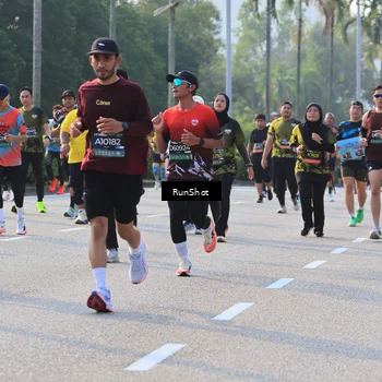 Runner Photo 6997749