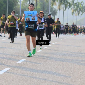 Runner Photo 6997777