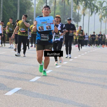 Runner Photo 6997784