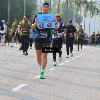 Runner Photo 6997794