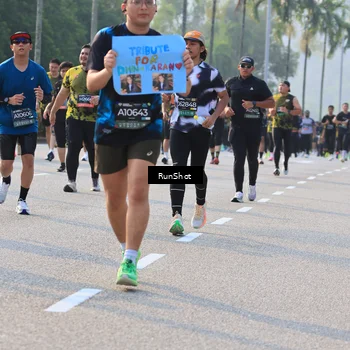 Runner Photo 6997806