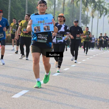 Runner Photo 6997808