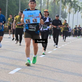 Runner Photo 6997809
