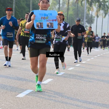 Runner Photo 6997810