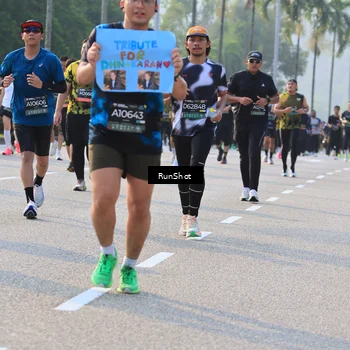 Runner Photo 6997831