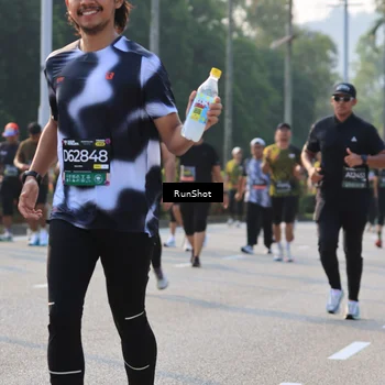 Runner Photo 6997865