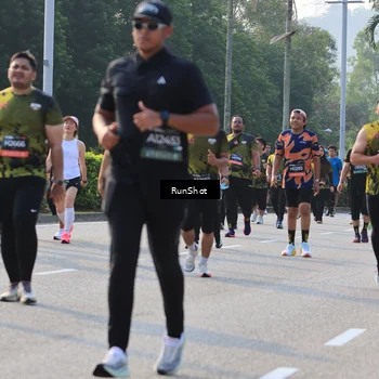 Runner Photo 6997874