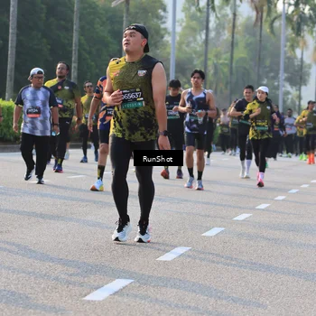 Runner Photo 6997886