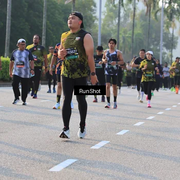 Runner Photo 6997888