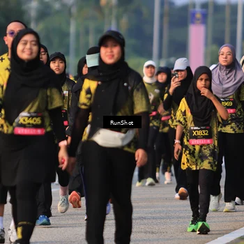 Runner Photo 6997899