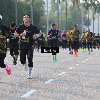 Runner Photo 6997932