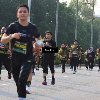 Runner Photo 6997940