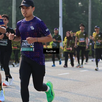 Runner Photo 6997944