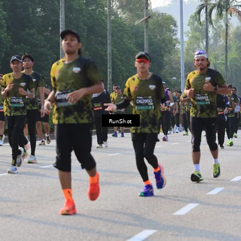 Runner Photo 6997948