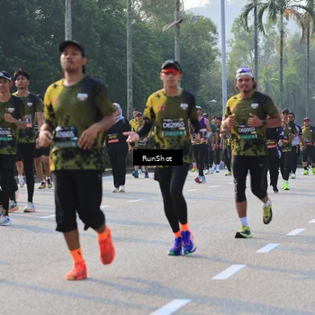 Runner Photo 6997949
