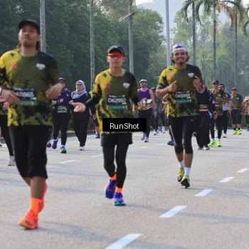 Runner Photo 6997958