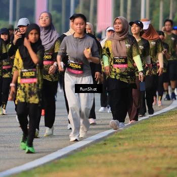 Runner Photo 6997962