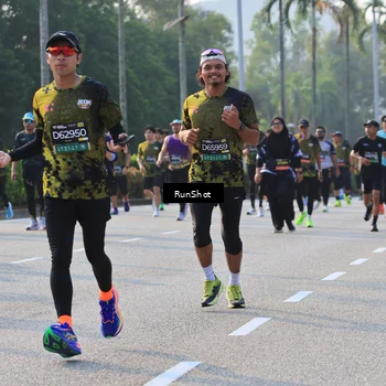Runner Photo 6997963