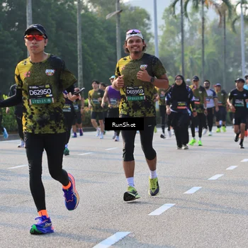 Runner Photo 6997966