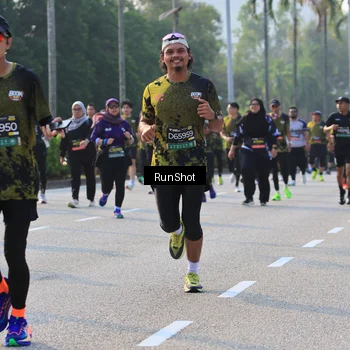 Runner Photo 6997969