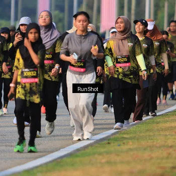 Runner Photo 6997974