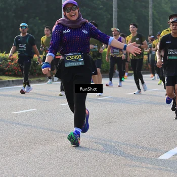 Runner Photo 6998020