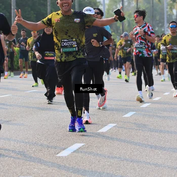 Runner Photo 6998029