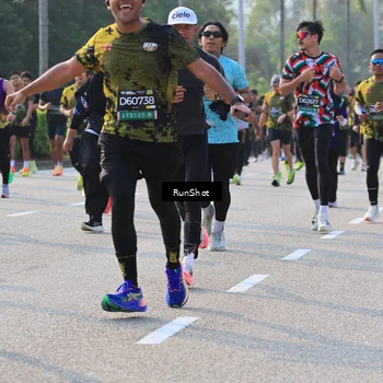 Runner Photo 6998036