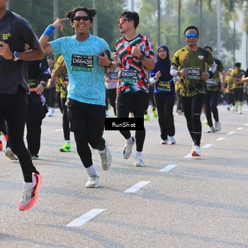 Runner Photo 6998048