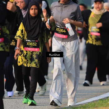 Runner Photo 6998082