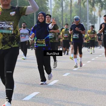 Runner Photo 6998087