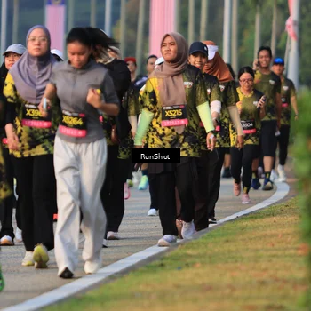 Runner Photo 6998094