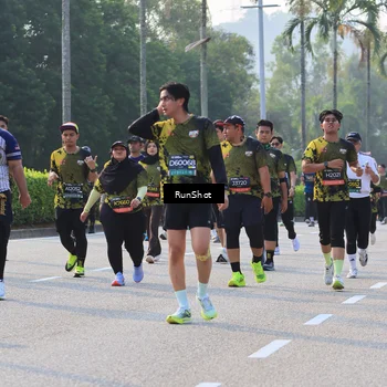 Runner Photo 6998126