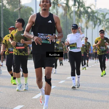 Runner Photo 6998144