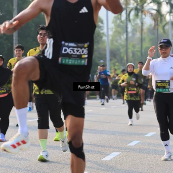 Runner Photo 6998157