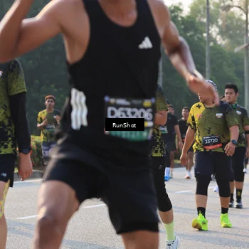 Runner Photo 6998160