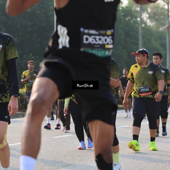 Runner Photo 6998164