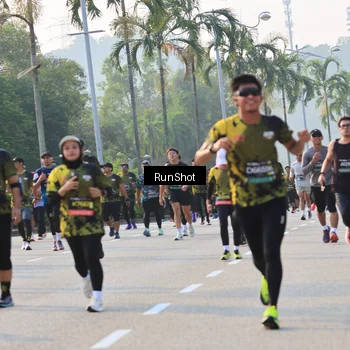 Runner Photo 6998167