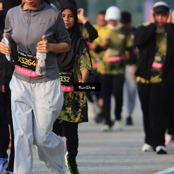 Runner Photo 6998176