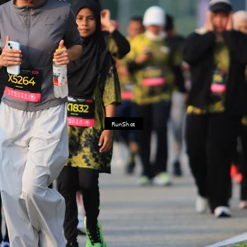 Runner Photo 6998189