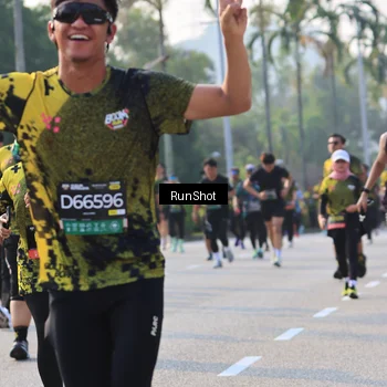 Runner Photo 6998192