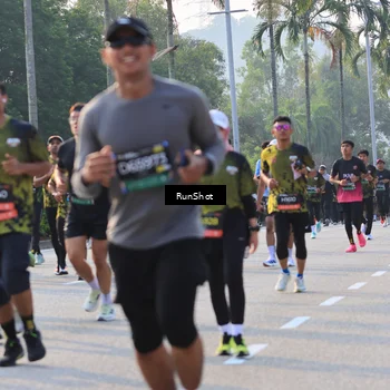 Runner Photo 6998218