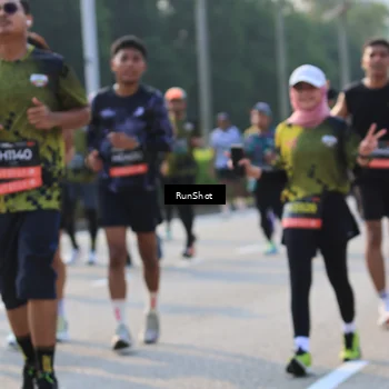Runner Photo 6998229