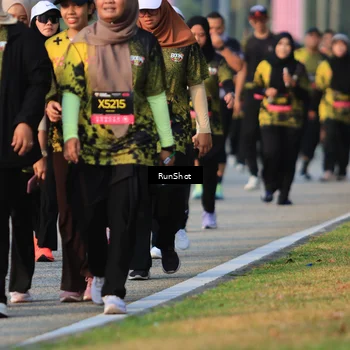 Runner Photo 6998252