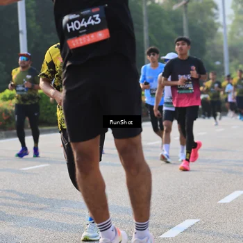 Runner Photo 6998254