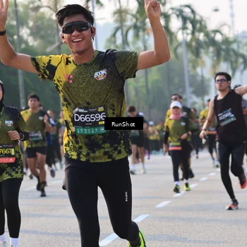 Runner Photo 6998265