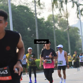 Runner Photo 6998274