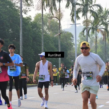 Runner Photo 6998284