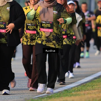 Runner Photo 6998301