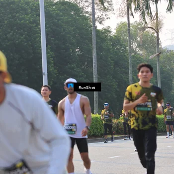 Runner Photo 6998314